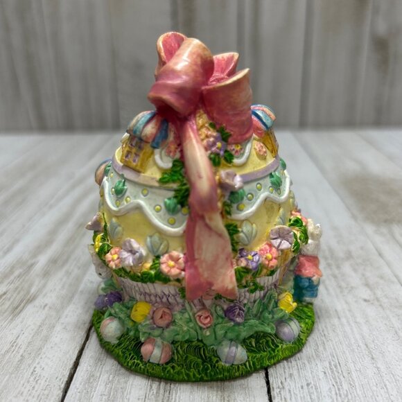 Vtg Easter Bunny Spring Time Resin Characters Set of 3 Home Decorations - Picture 6 of 10